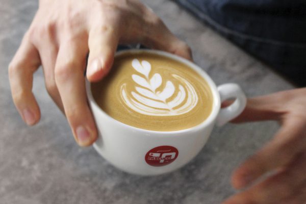 Cappuccino e approccio alla Latte Art